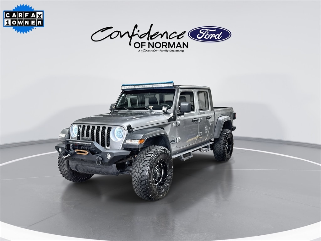 2021 Jeep Gladiator Sport's photo