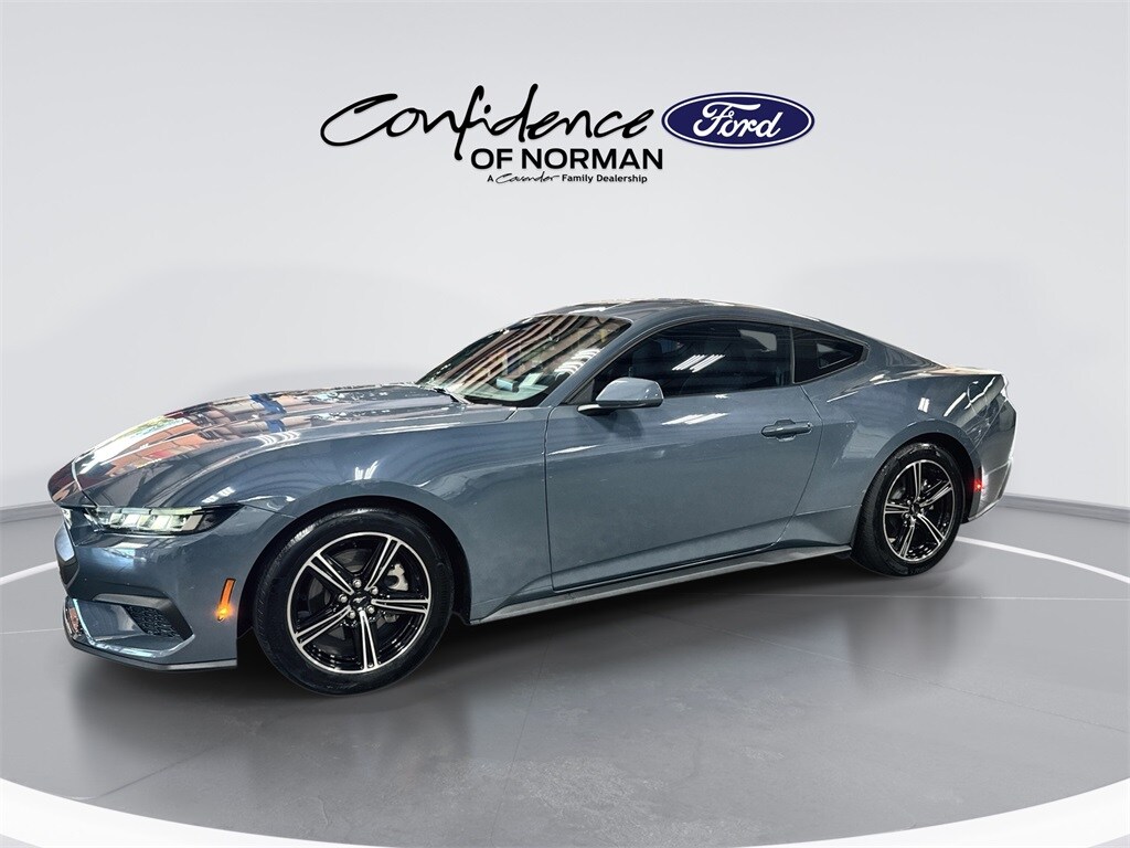 2024 Ford Mustang EcoBoost photo 4