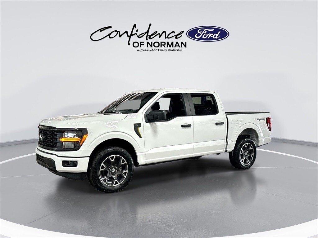 2025 Ford F-150 STX photo 4