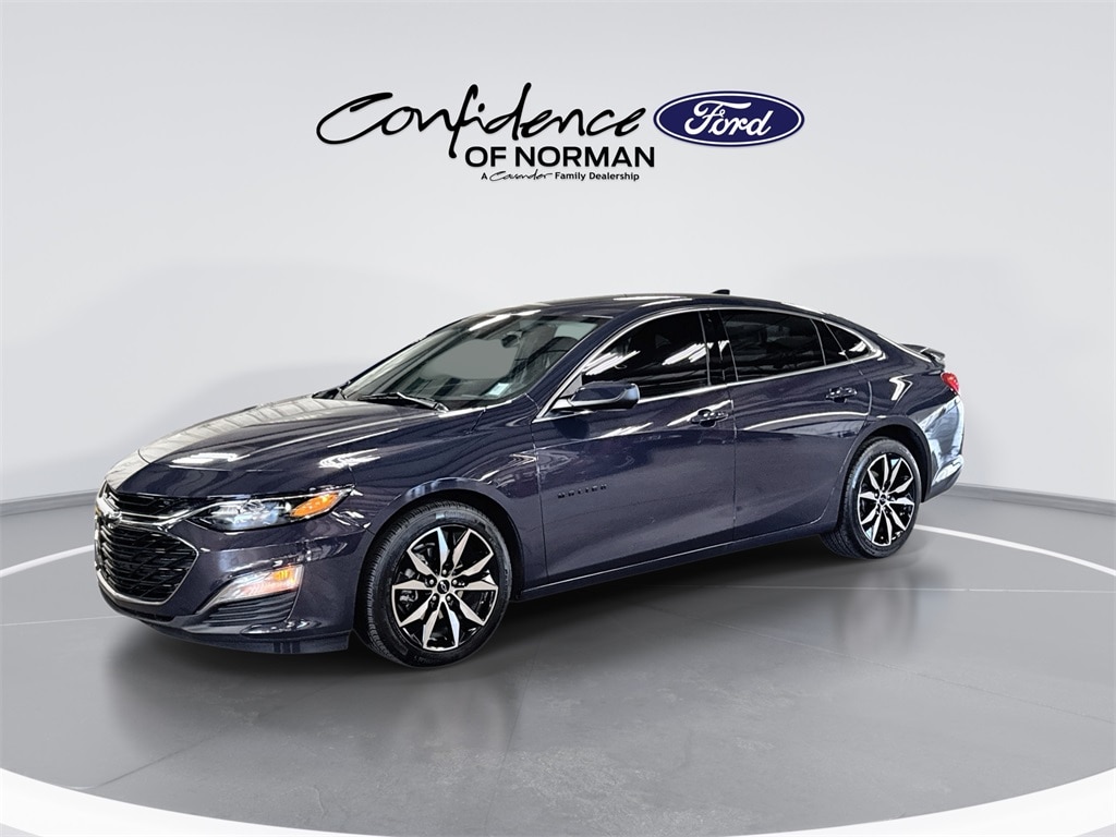 Used 2025 Chevrolet Malibu RS Sedan