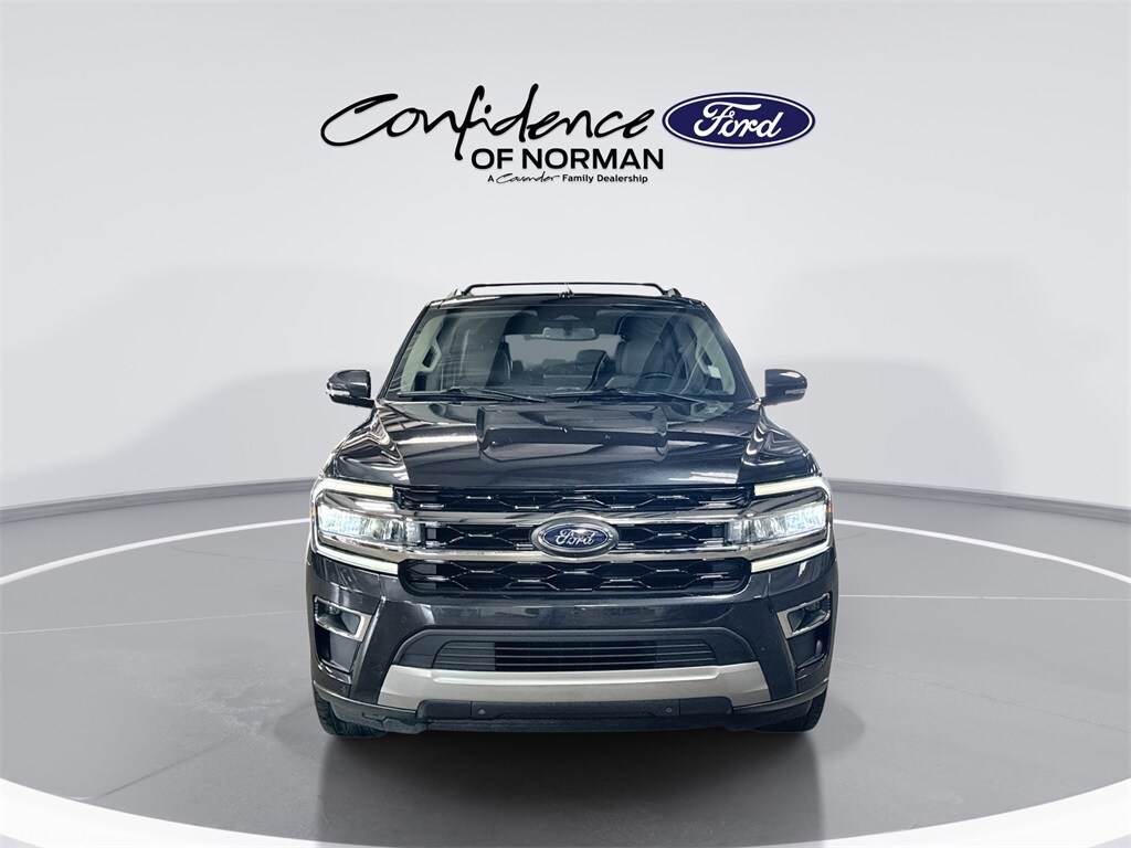 2024 Ford Expedition Limited photo 2