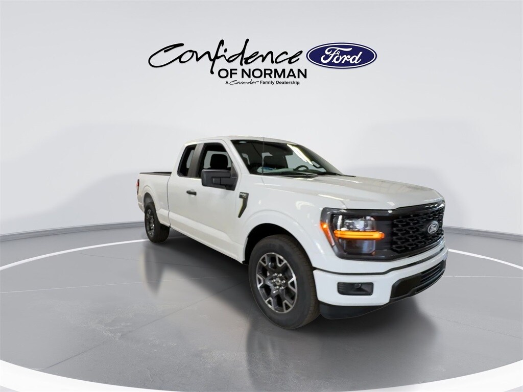 2025 Ford F-150 STX photo 2