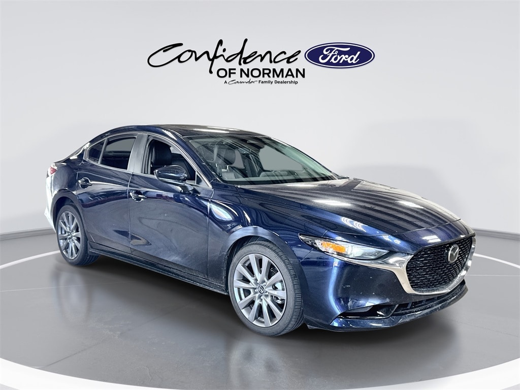 2025 Mazda Mazda3 Preferred's photo