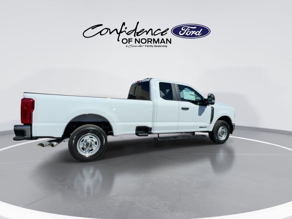 2025 Ford F-250 Super Duty XL - Photo 10