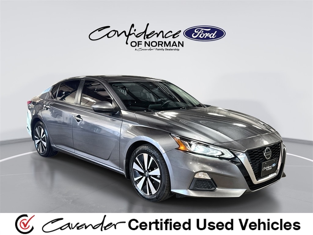 2022 Nissan Altima SV