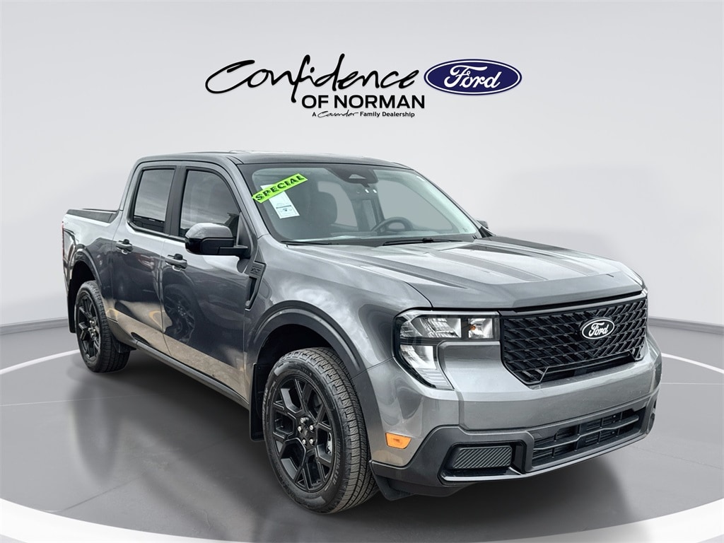 2025 Ford Maverick XLT's photo