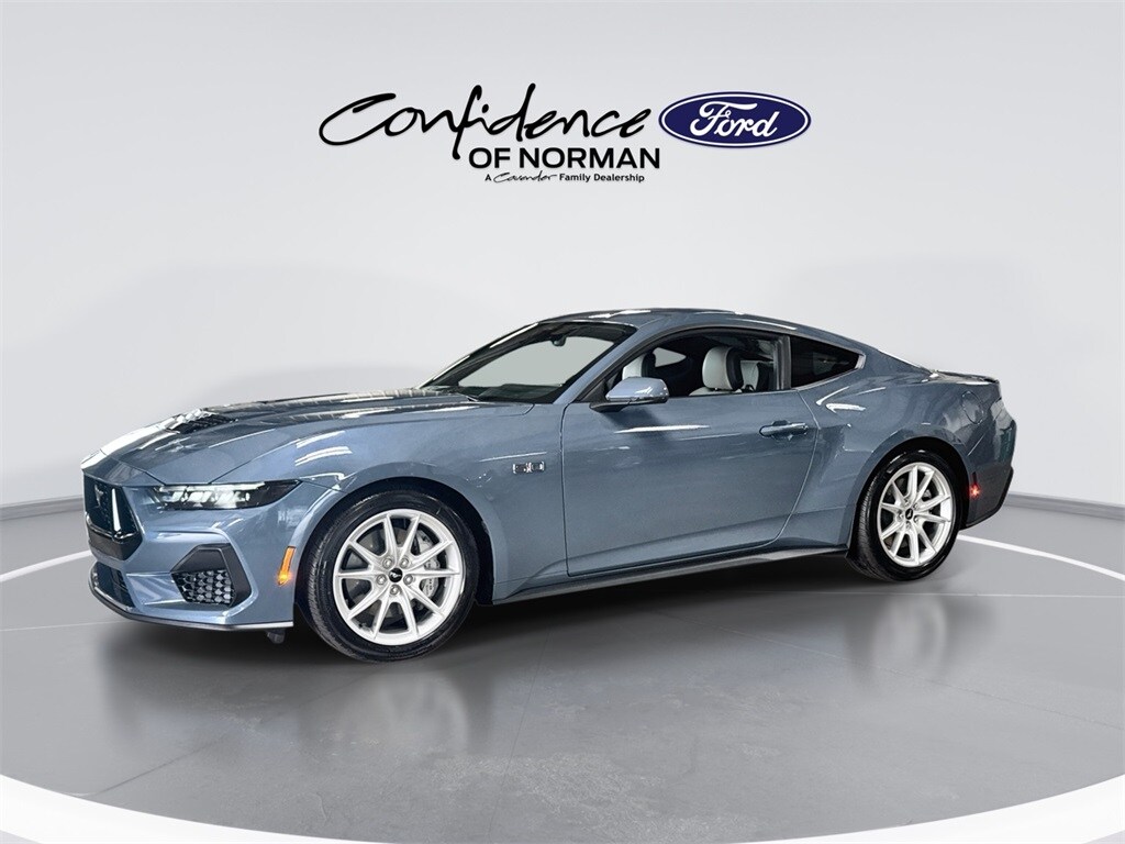 2025 Ford Mustang GT Premium photo 4