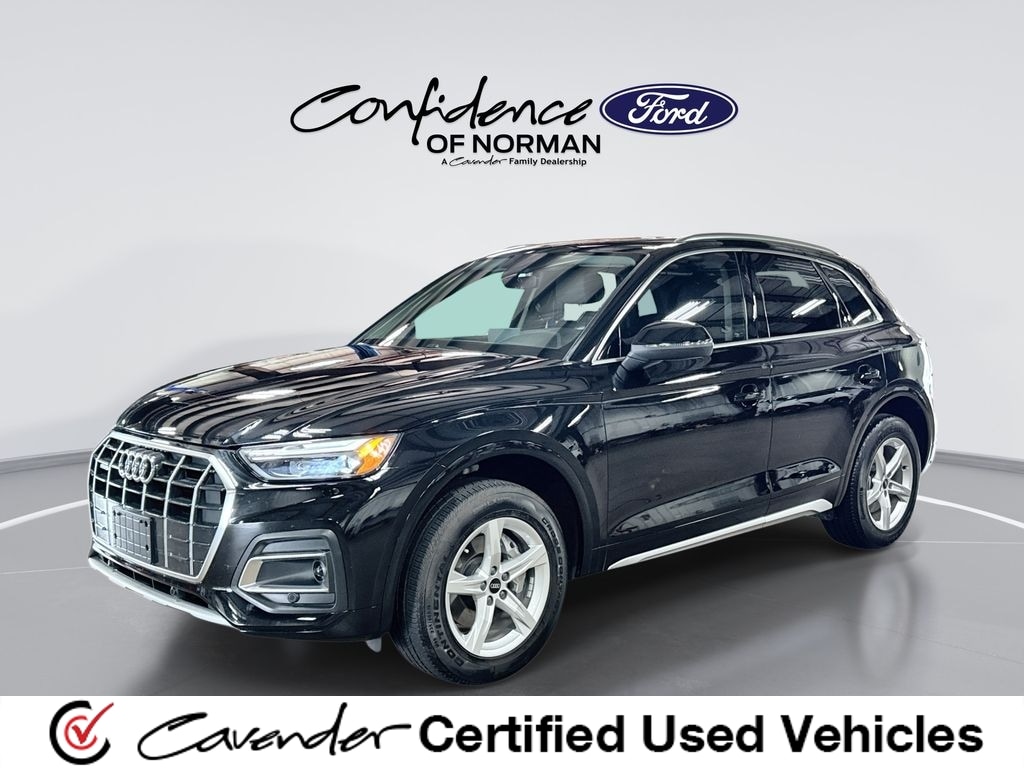 2023 Audi Q5 40 Premium's photo