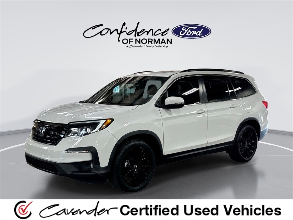 2022 Honda Pilot SE's photo