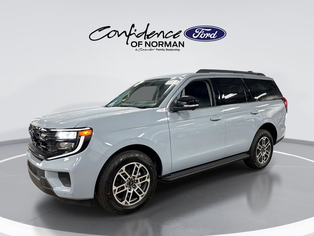 2026 Ford Expedition Active 4x4's photo