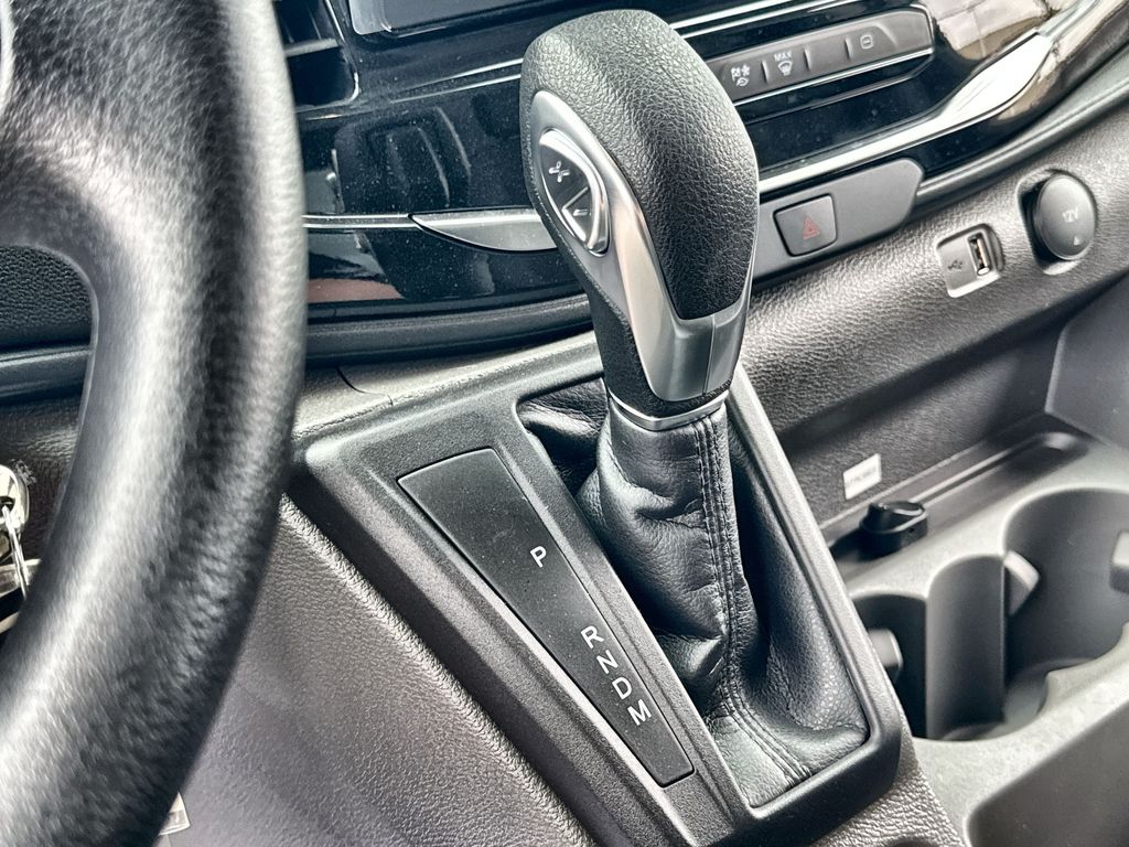 2025 Ford Transit Cutaway Base - Photo 23