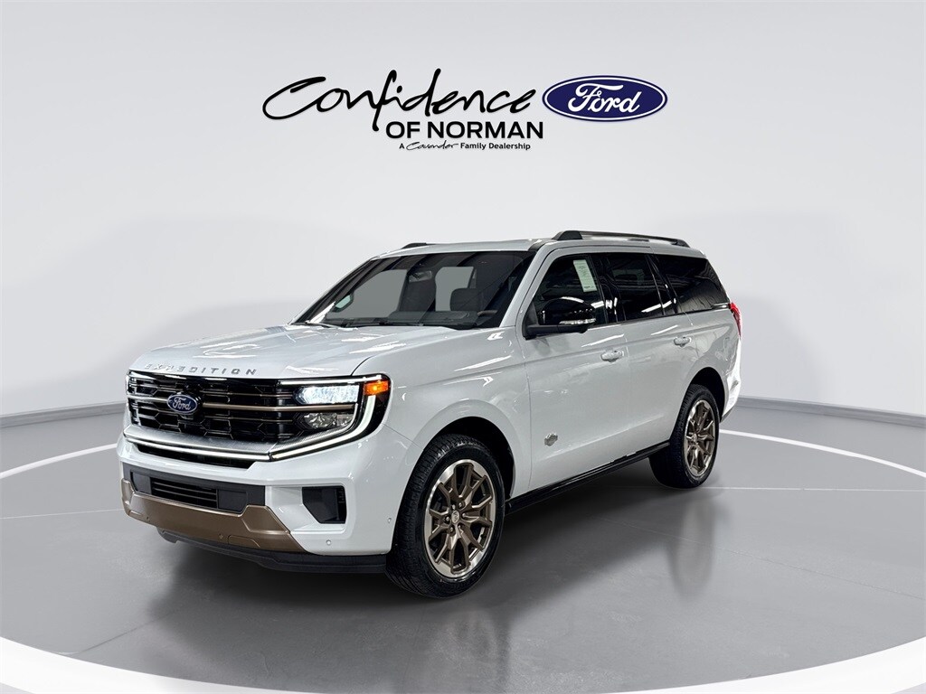 2025 Ford Expedition King Ranch photo 3