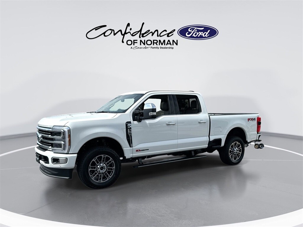 2025 Ford F-350 photo 4