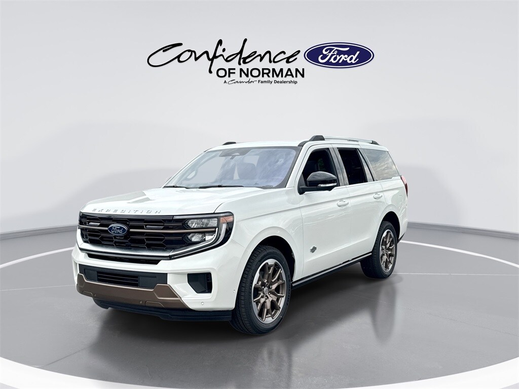 2025 Ford Expedition King Ranch photo 2