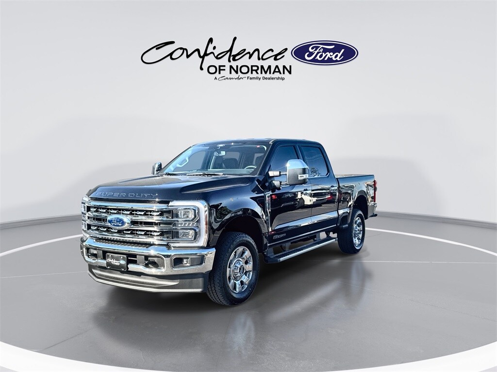 2026 Ford F-250 Lariat photo 3