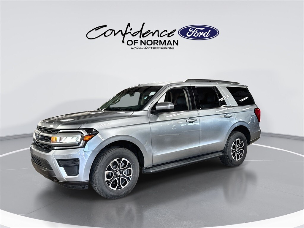 2024 Ford Expedition XLT photo 4