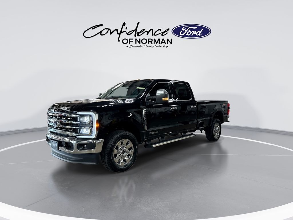 New 2026 Ford Super Duty F-350® Lariat® Truck Crew Cab