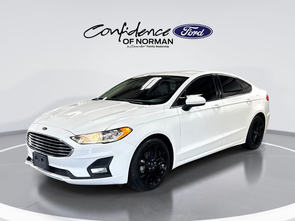 2020 Ford Fusion SE FWD