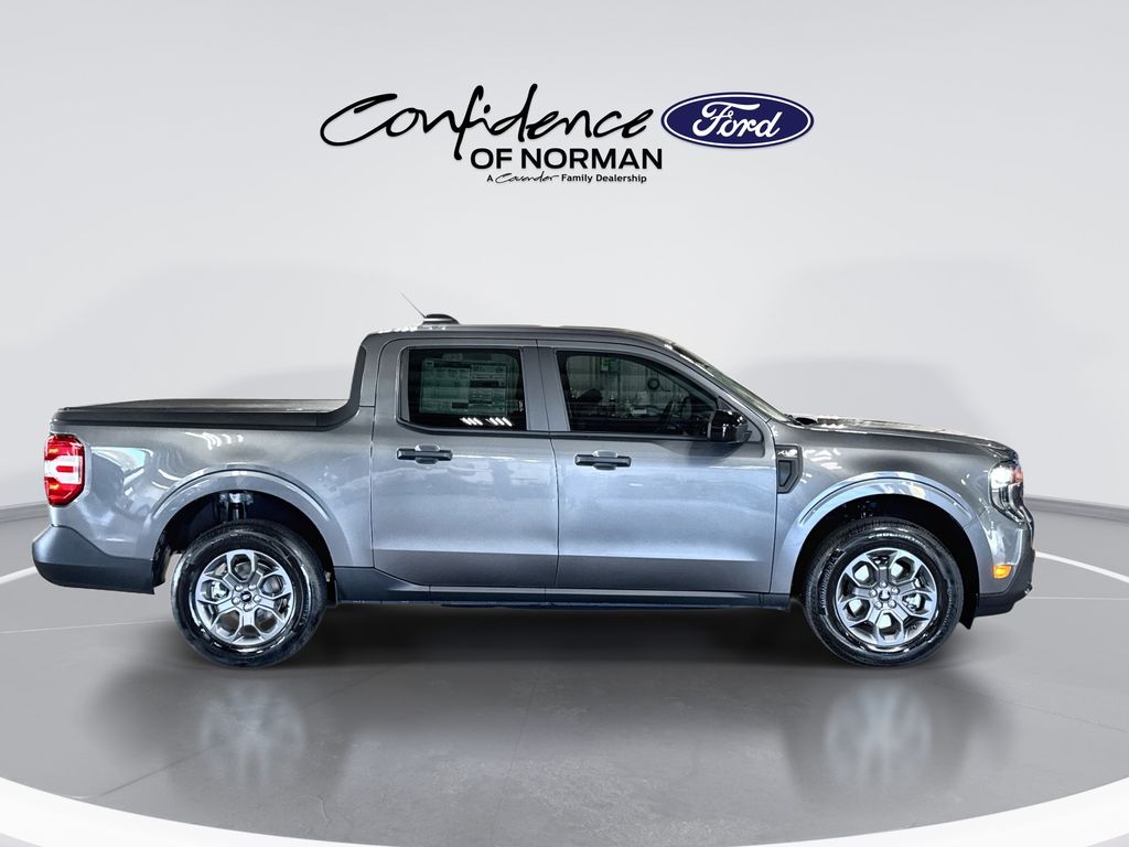 2025 Ford Maverick XLT - Photo 10