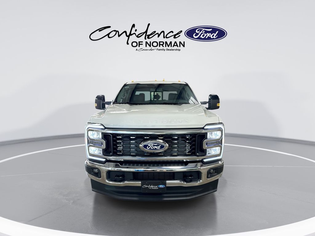New 2027 Ford F-350 Lariat Truck Crew Cab