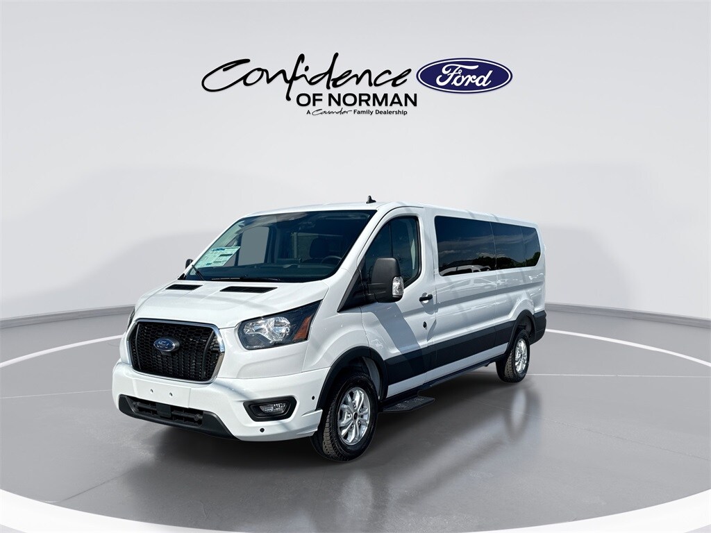 2025 Ford Transit Passenger Van XLT photo 3
