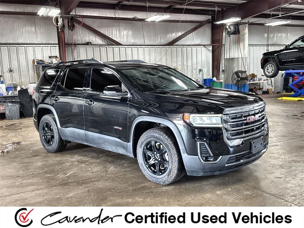 2021 GMC Acadia AT4's photo
