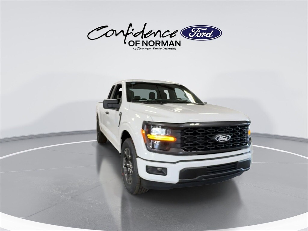 2025 Ford F-150 STX photo 3