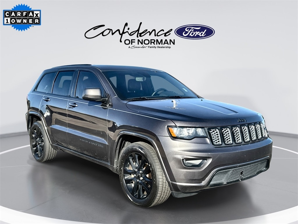 2019 Jeep Grand Cherokee Altitude's photo