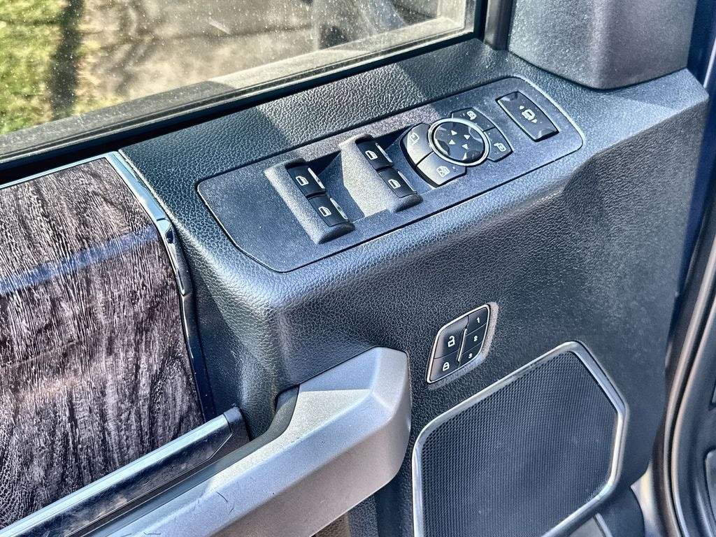 Used 2019 Ford F-250SD Lariat Ultimate FX4 Off Road Truck