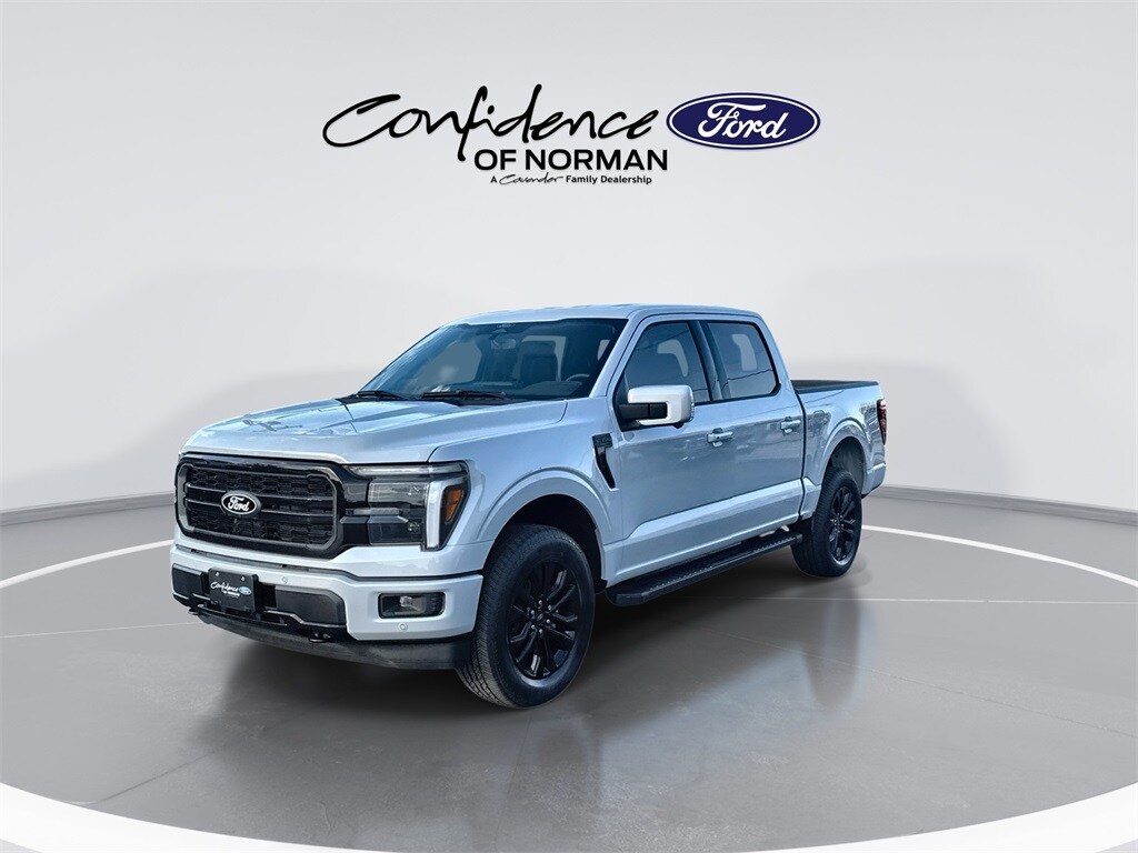 2025 Ford F-150 Lariat photo 3
