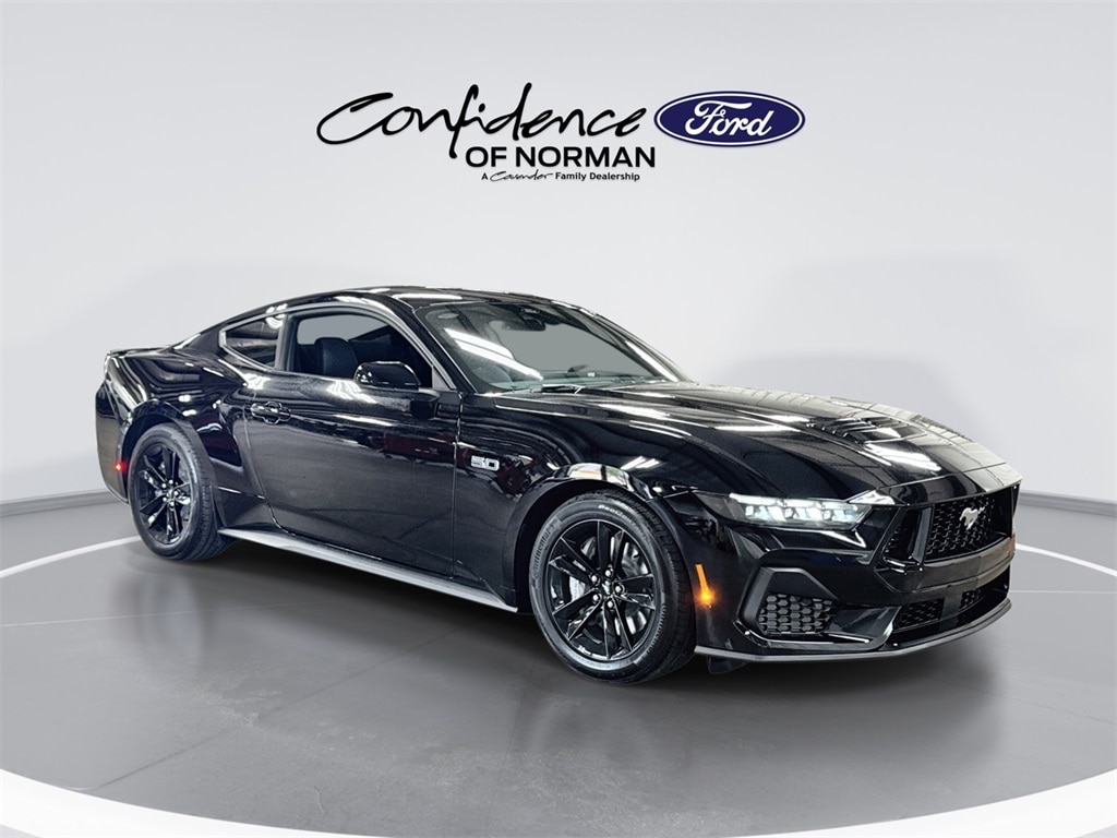 2025 Ford Mustang Coupe 