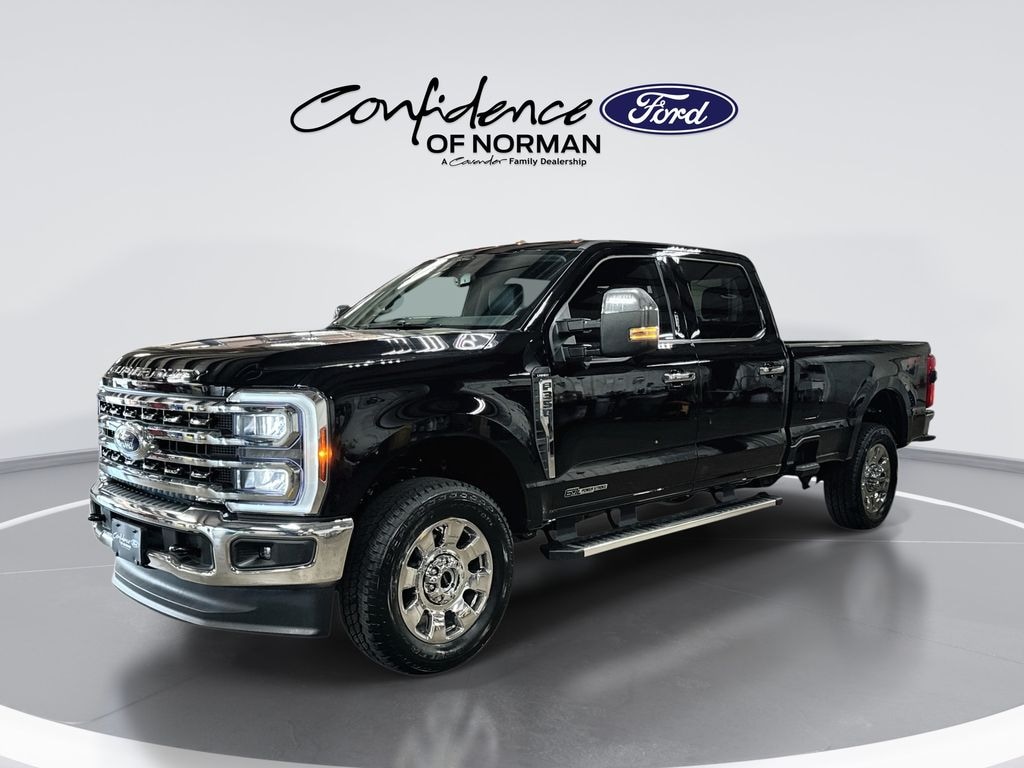 New 2026 Ford Super Duty F-350® Lariat® Truck Crew Cab