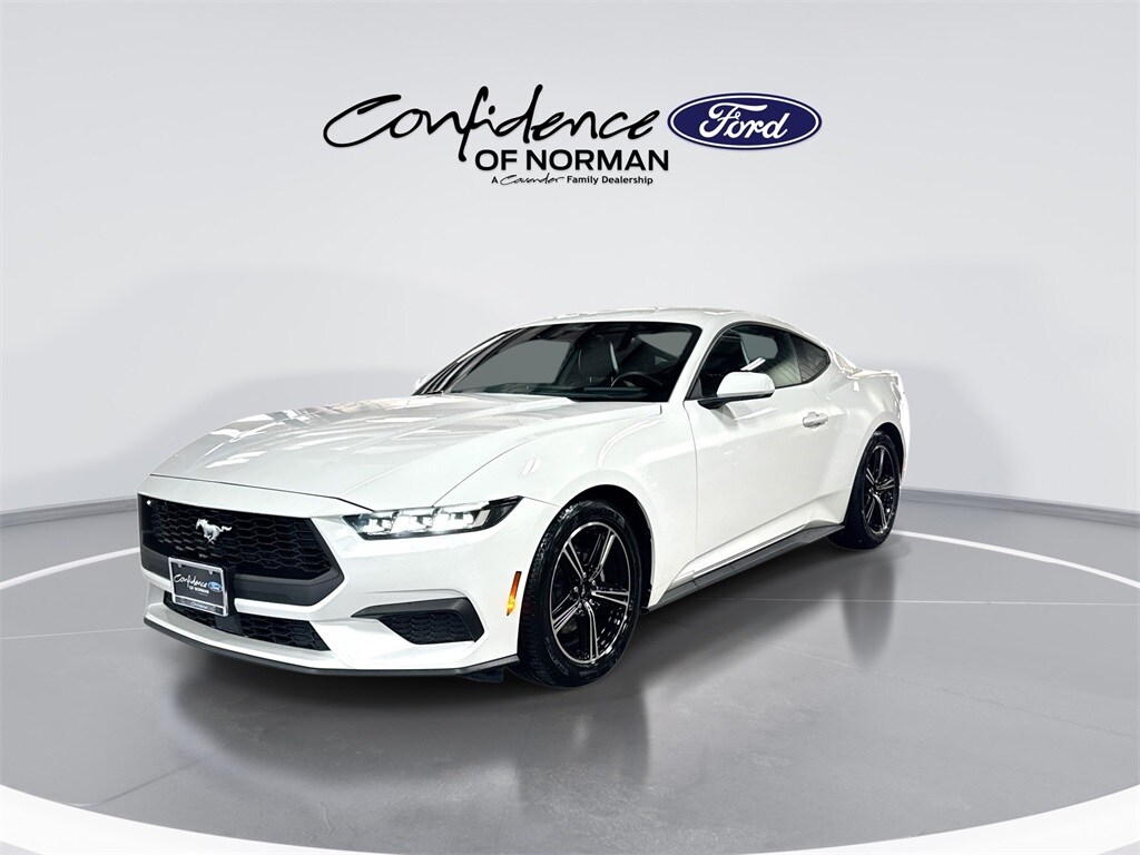 2024 Ford Mustang EcoBoost photo 3