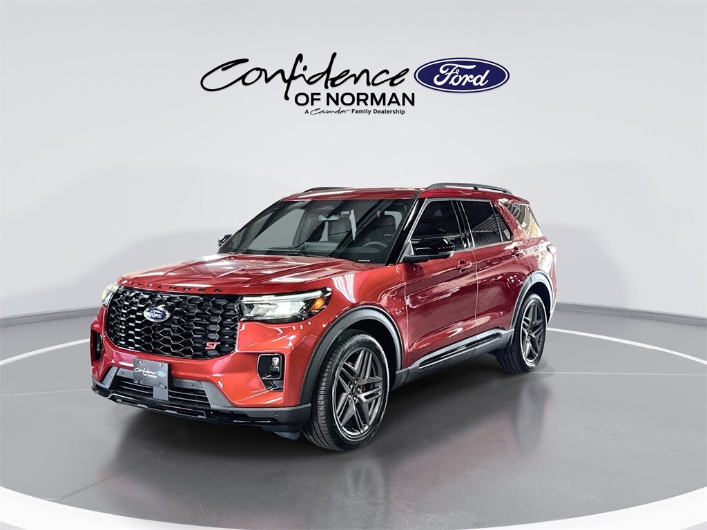 2025 Ford Explorer ST photo 2