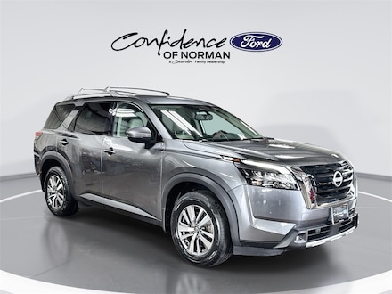 2022 Nissan Pathfinder SL SUV