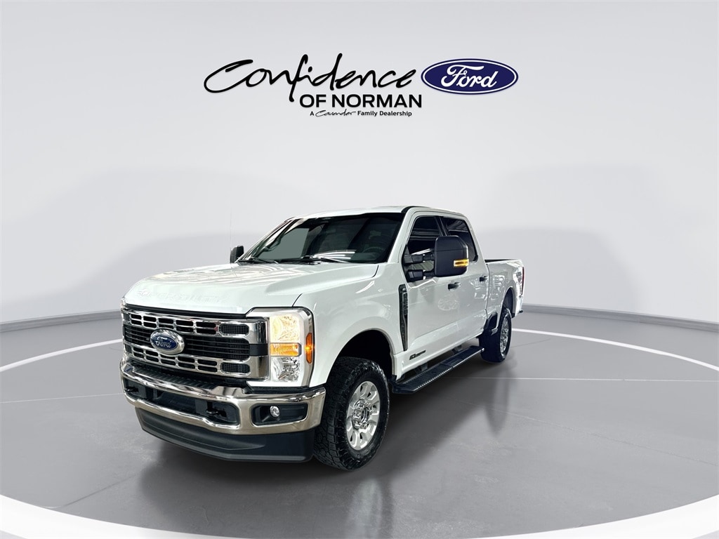 Used 2024 Ford F-250SD XLT Truck