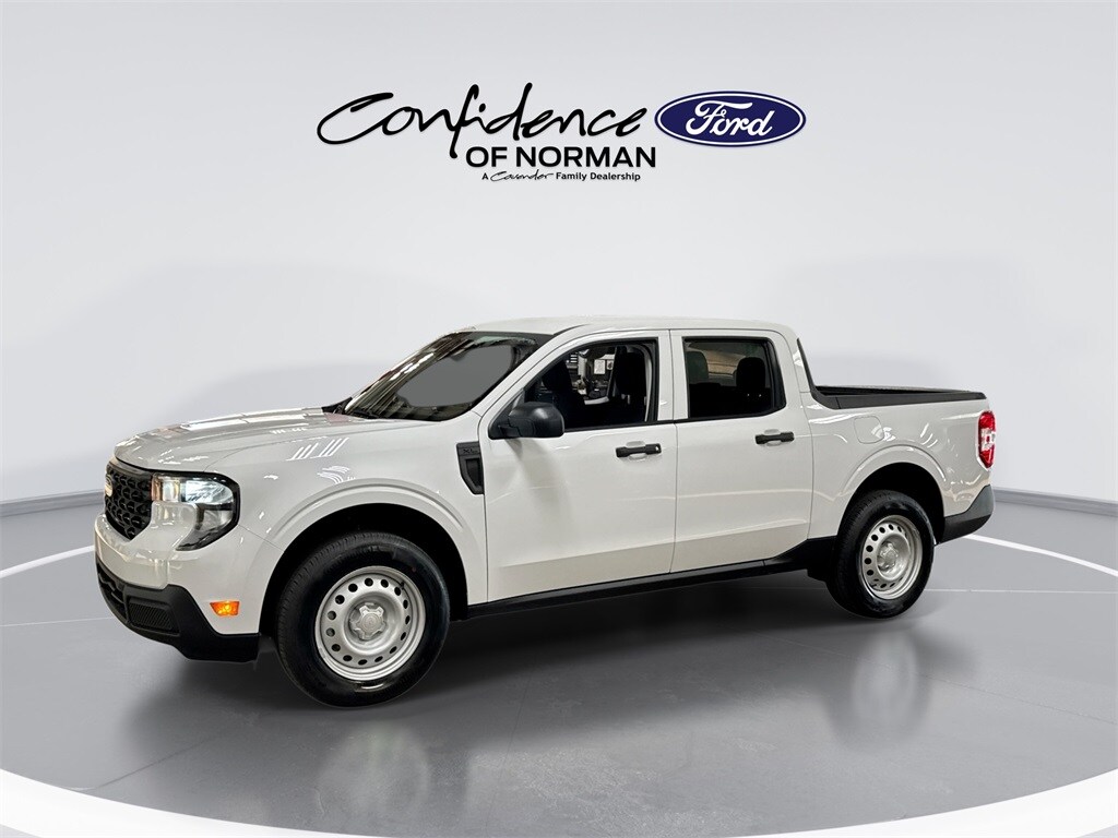 2025 Ford Maverick XL photo 2
