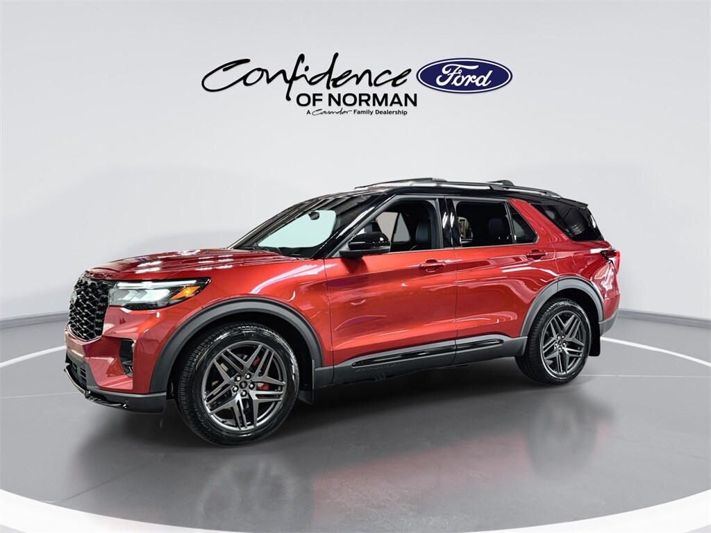 2025 Ford Explorer ST-Line photo 4