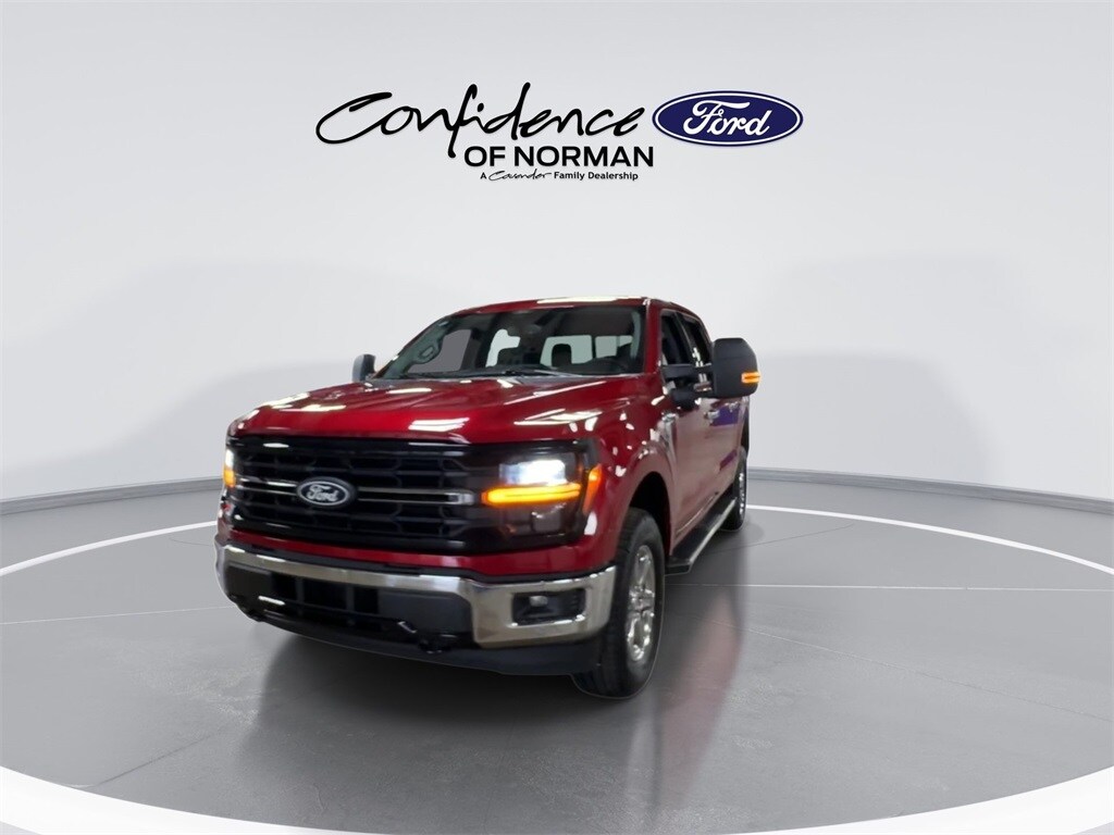 2025 Ford F-150 XLT photo 4