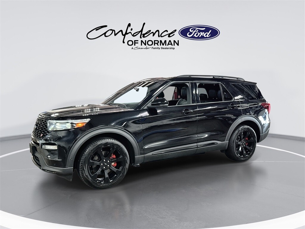 2022 Ford Explorer ST photo 4