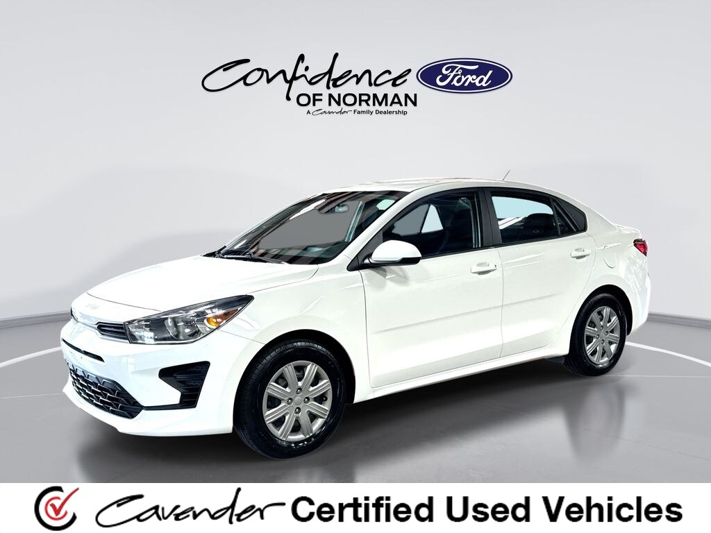 Clear White 2022 Kia Rio Sedan Front-Wheel Drive Continuously Variable Transmission