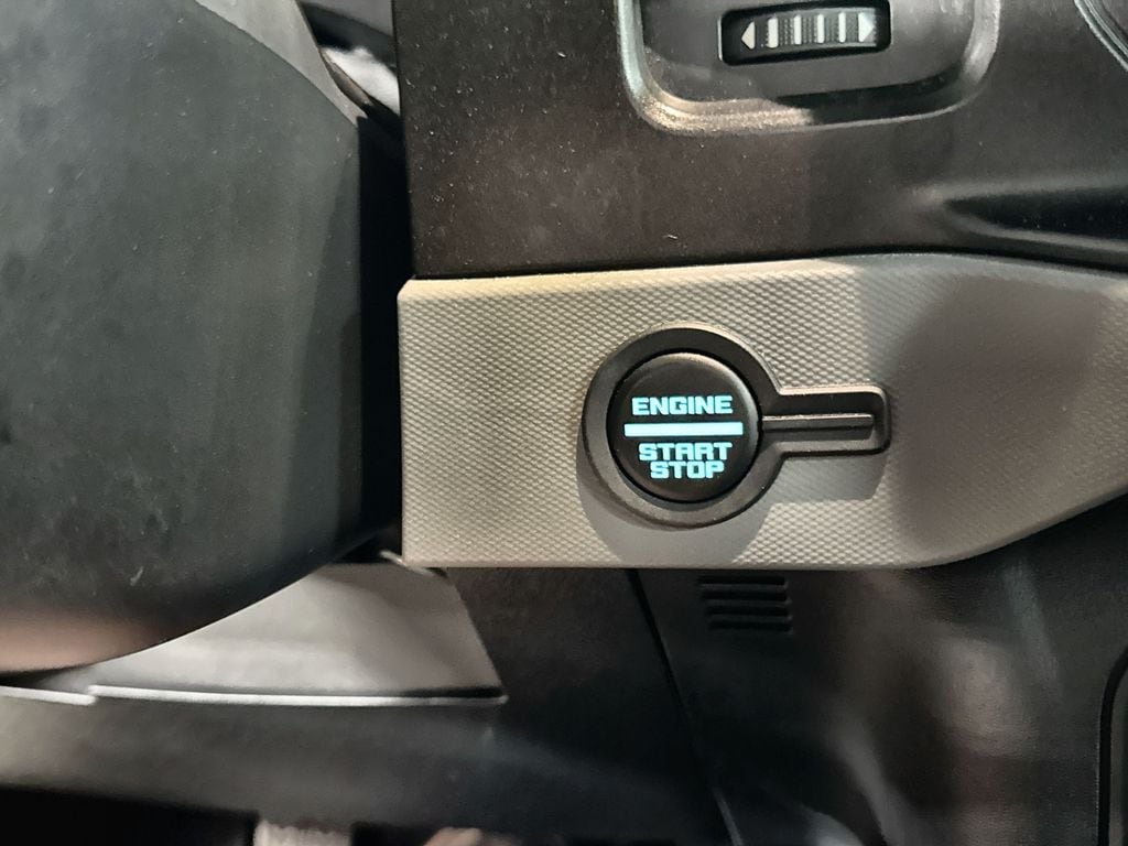 2022 Ford Bronco 4-Door Black Diamond - Photo 23