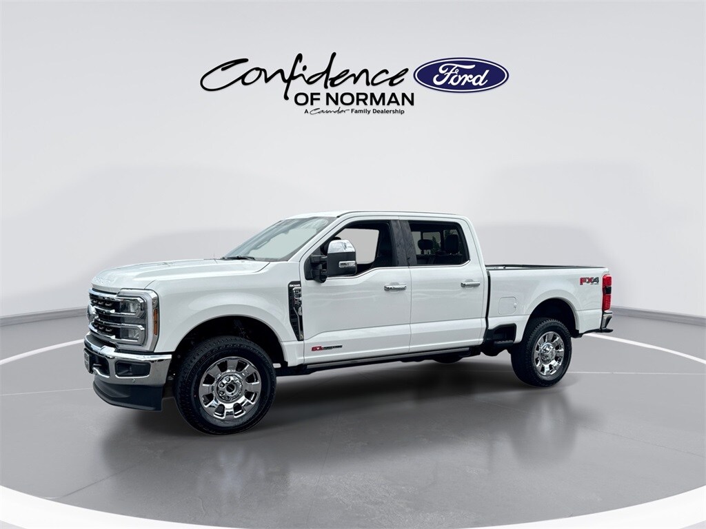2025 Ford F-350 King Ranch photo 4