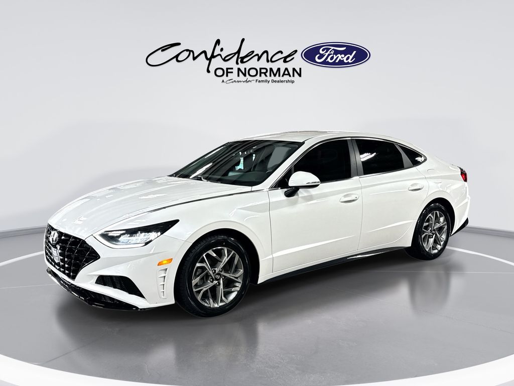 2022 Hyundai Sonata SEL's photo