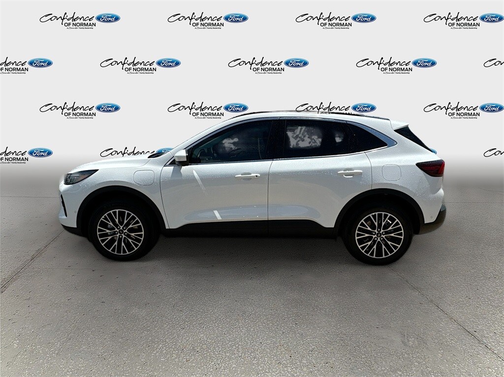 2024 Ford Escape Plug-In Hybrid Premium photo 4