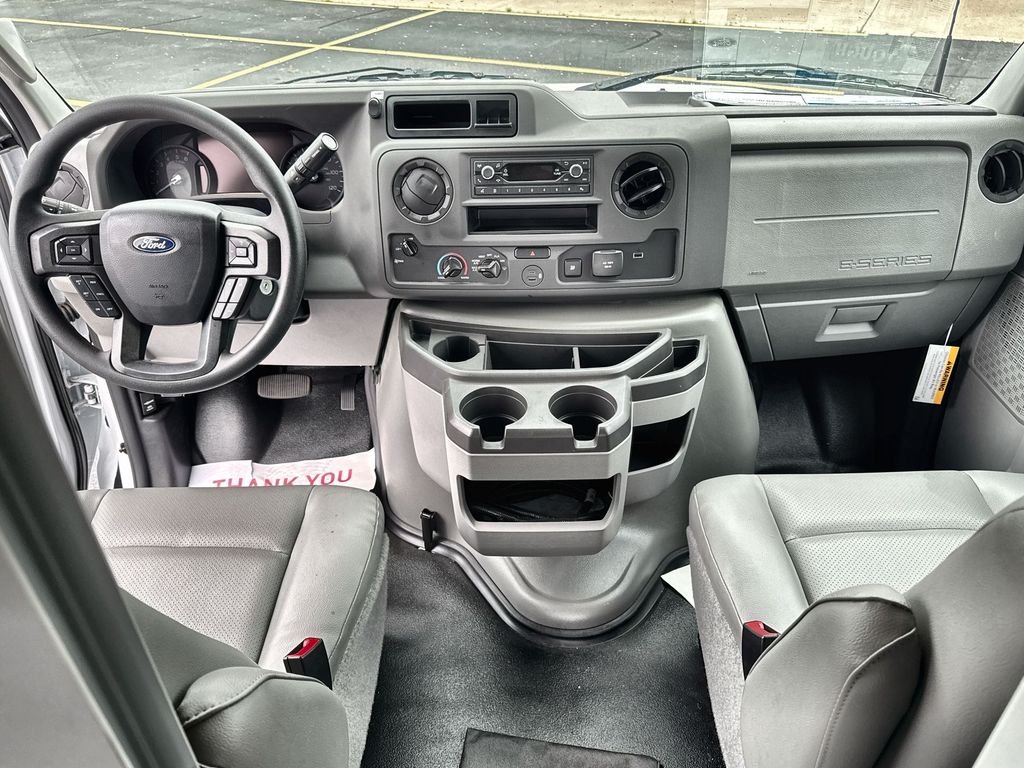 2026 Ford E-Series Cutaway Base - Photo 25