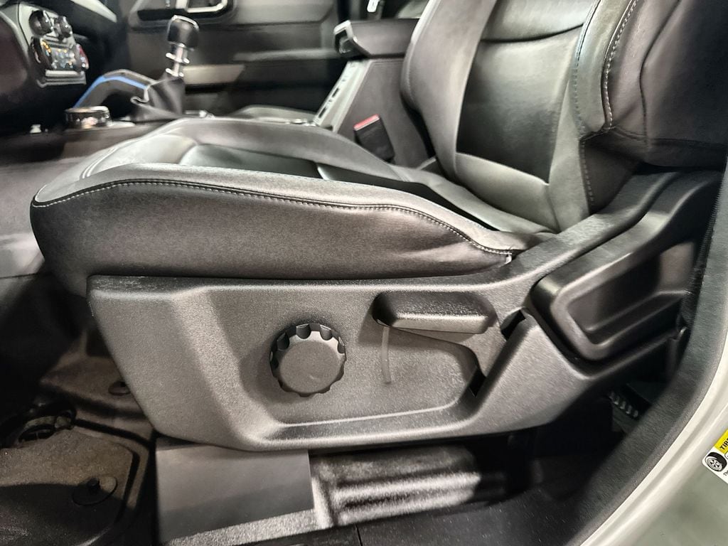2022 Ford Bronco 4-Door Black Diamond - Photo 13