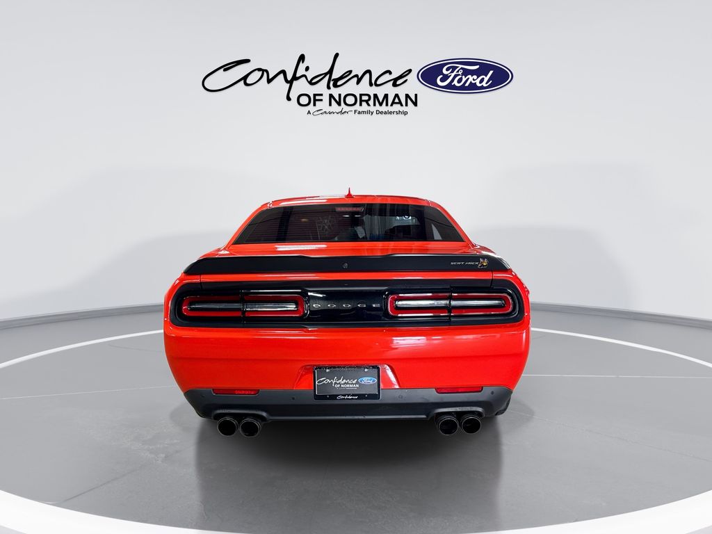 2023 Dodge Challenger R/T - Photo 7