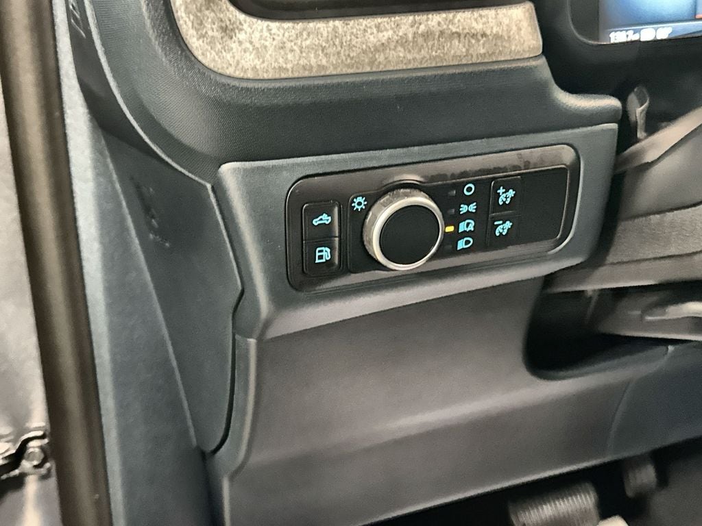 2025 Ford Maverick XLT - Photo 16