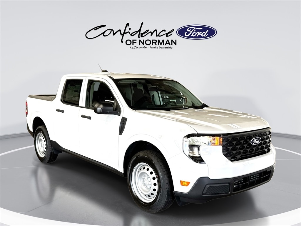 2025 Ford Maverick XL's photo